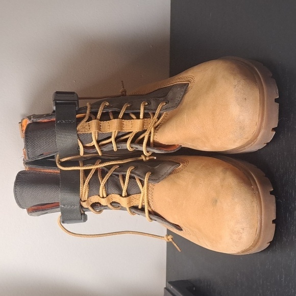 Timberland Waterproof women's size 8 - Picture 1 of 12